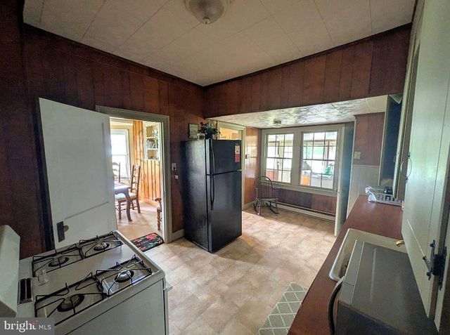 28740 SEAFORD RD, Laurel, DE 19956