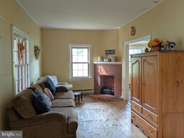 28740 SEAFORD RD, Laurel, DE 19956