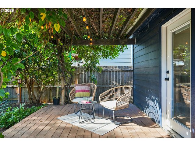 4915 Ne 78TH Ave, Portland, OR 97218