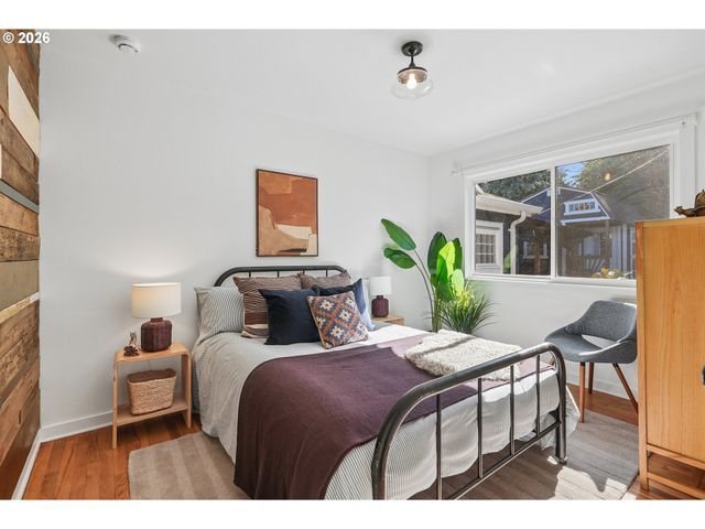 4915 Ne 78TH Ave, Portland, OR 97218