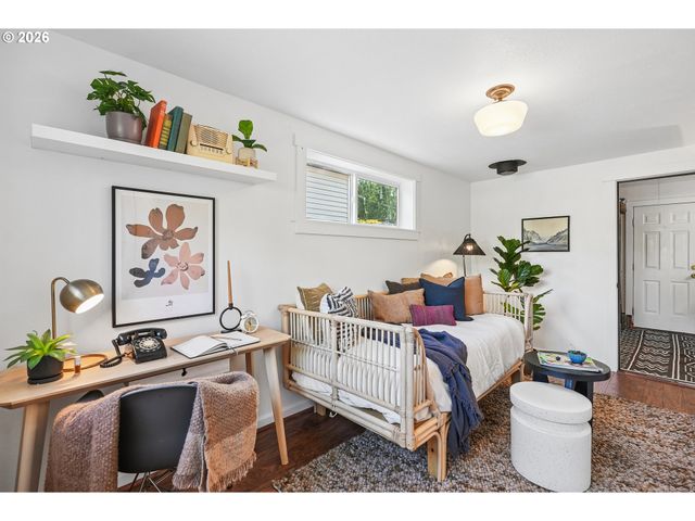 4915 Ne 78TH Ave, Portland, OR 97218