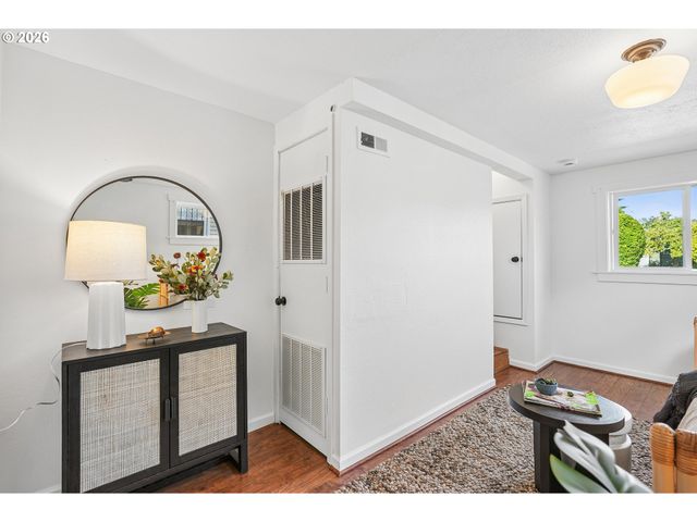 4915 Ne 78TH Ave, Portland, OR 97218