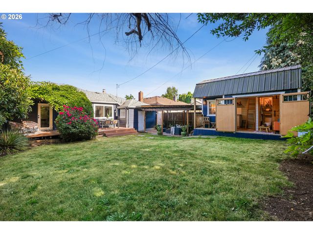 4915 Ne 78TH Ave, Portland, OR 97218