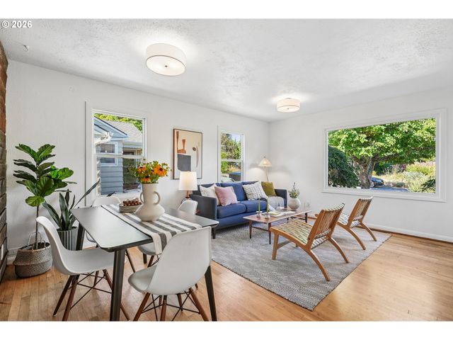 4915 Ne 78TH Ave, Portland, OR 97218