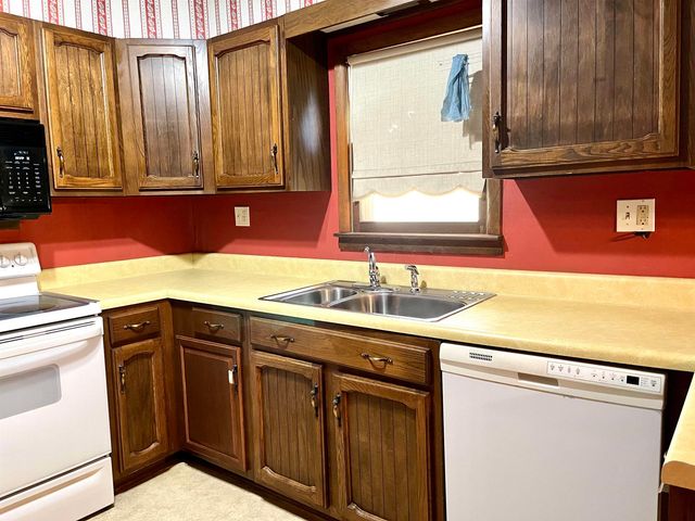 4531 S Pattie, Wichita, KS 67216