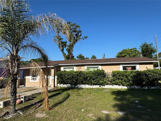 900 SHERWOOD DRIVE, Deland, FL 32720