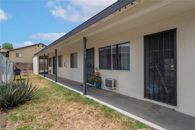 595 W Shamrock Street, Rialto, CA 92376
