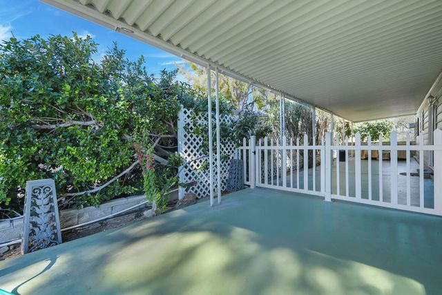 49305 Highway 74 Spc 33, Palm Desert, CA 92260