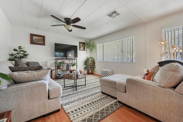 49305 Highway 74 Spc 33, Palm Desert, CA 92260