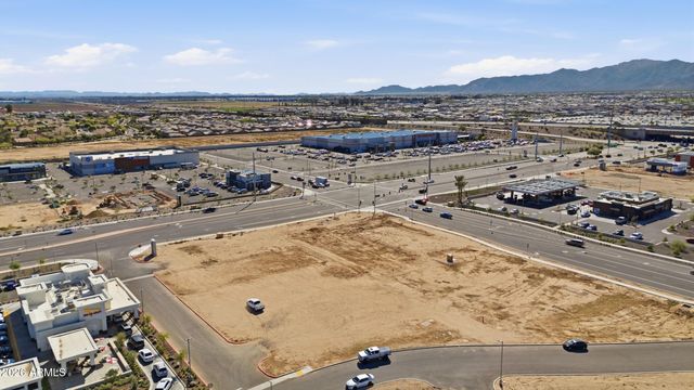 16612 W SIERRA Street, Surprise, AZ 85388