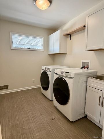 22133 Rosedale Street, St. Clair Shores, MI 48080