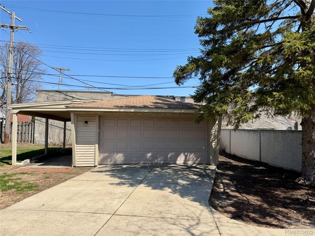 22133 Rosedale Street, St. Clair Shores, MI 48080