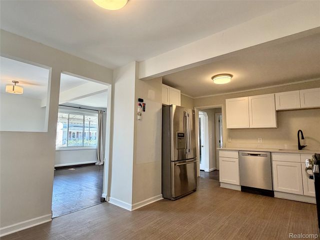 22133 Rosedale Street, St. Clair Shores, MI 48080