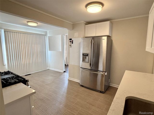 22133 Rosedale Street, St. Clair Shores, MI 48080