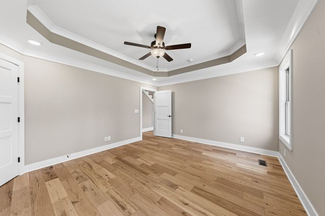 529 Greenfield Ln, Castalian Springs, TN 37031