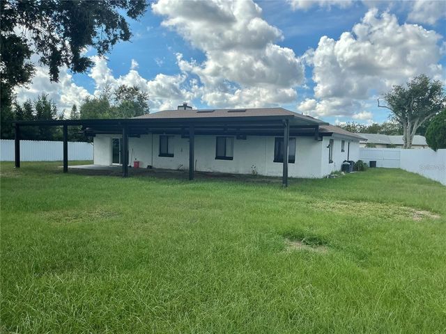 1052 MANCHESTER CIRCLE, Winter Park, FL 32792