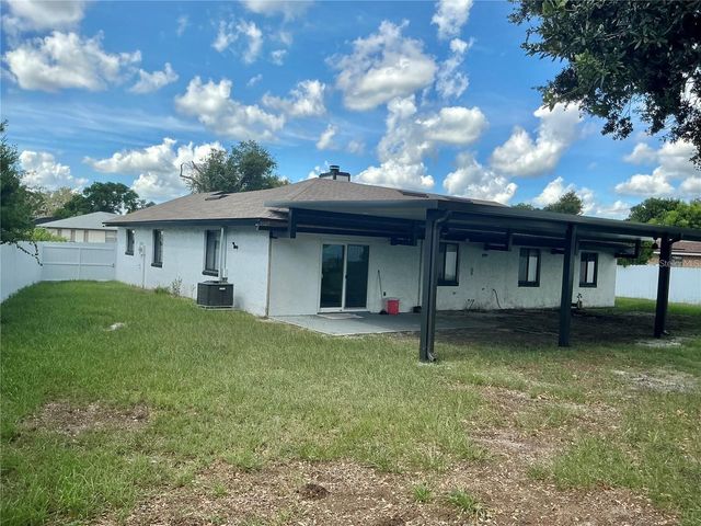 1052 MANCHESTER CIRCLE, Winter Park, FL 32792