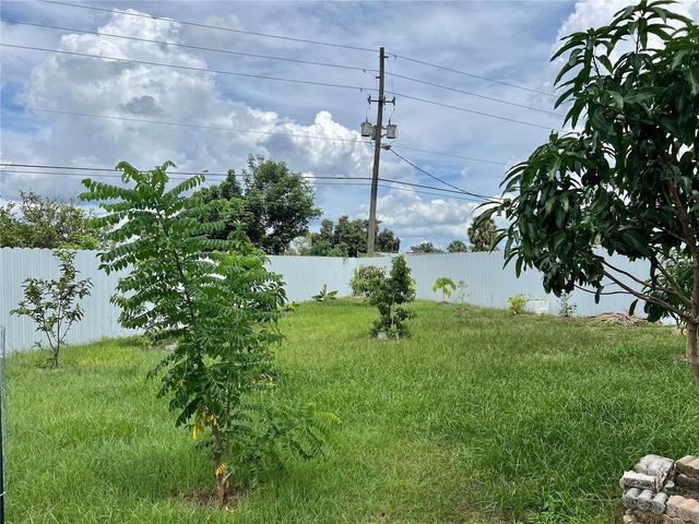 1052 MANCHESTER CIRCLE, Winter Park, FL 32792