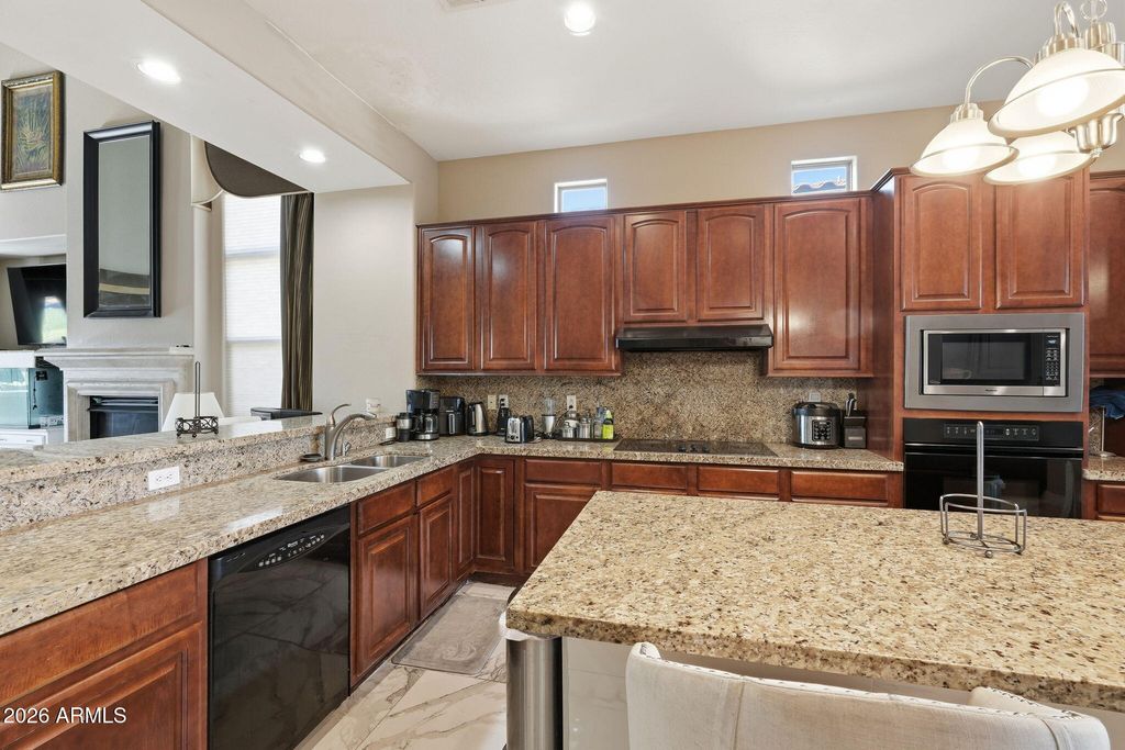 14640 W HIDDEN TERRACE Loop, Litchfield Park, AZ 85340 — photo 3