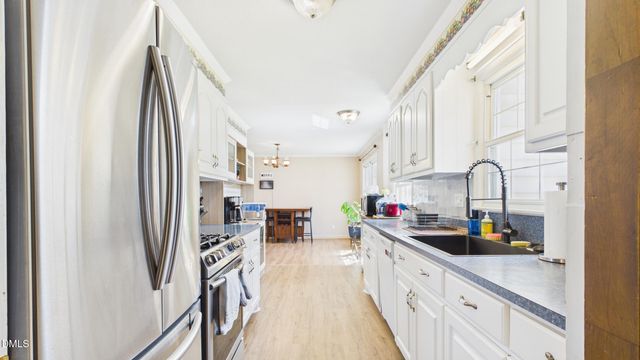 1506 Cadiz Street, Burlington, NC 27217