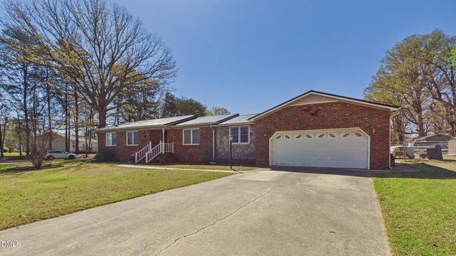1506 Cadiz Street, Burlington, NC 27217