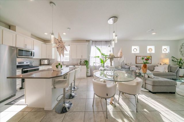1833 SPRING SHOWER CIRCLE, Kissimmee, FL 34744