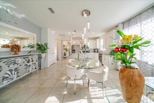 1833 SPRING SHOWER CIRCLE, Kissimmee, FL 34744
