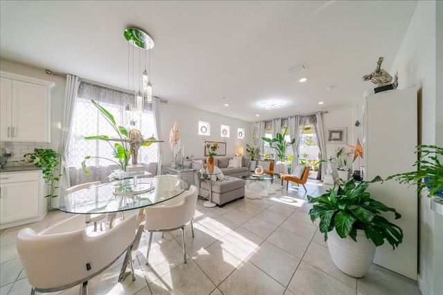 1833 SPRING SHOWER CIRCLE, Kissimmee, FL 34744