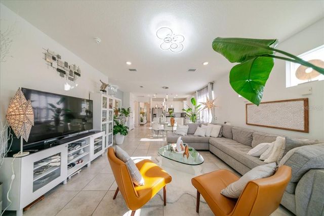 1833 SPRING SHOWER CIRCLE, Kissimmee, FL 34744