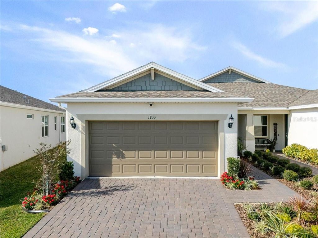 Image 41 of property listing at 1833 SPRING SHOWER CIRCLE, Kissimmee, FL 34744