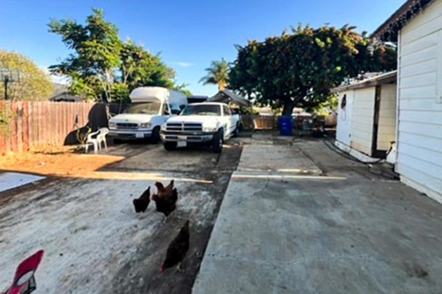 9759 Ivanho St, Spring Valley, CA 91977