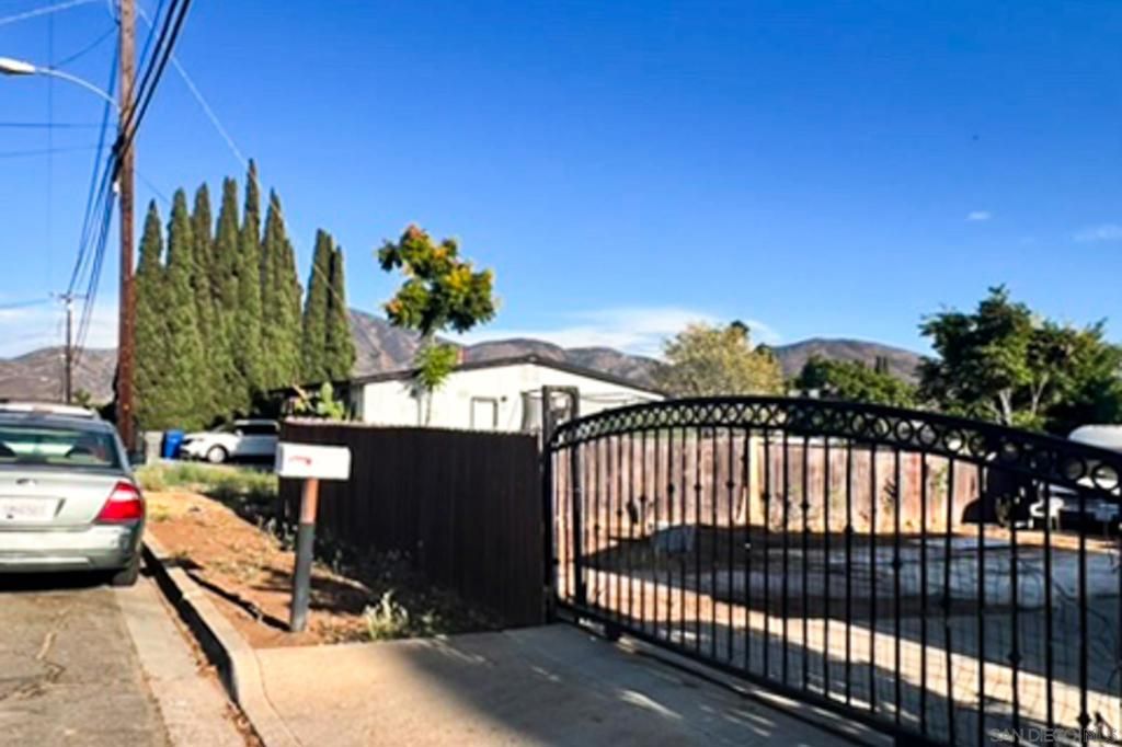 9759 Ivanho St, Spring Valley, CA 91977 — photo 2