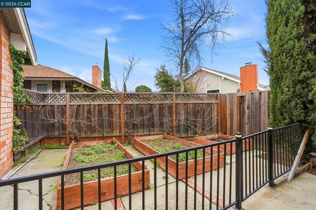 5454 5454 Anselmo Ct, Concord, CA 94521