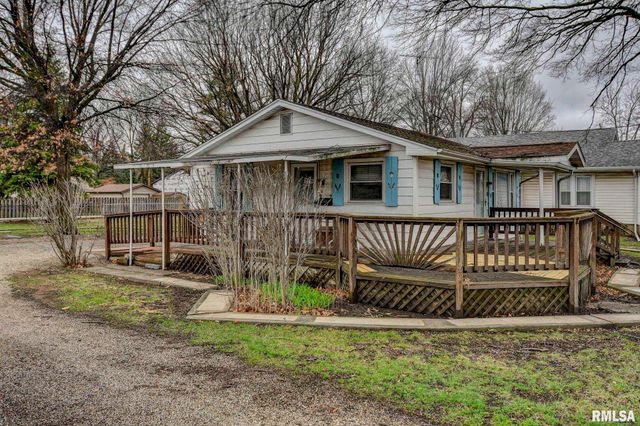 417 N Cheney Street, Taylorville, IL 62568