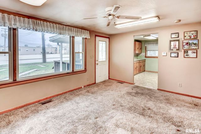 417 N Cheney Street, Taylorville, IL 62568