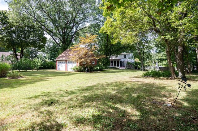 67 Cross St, Rowley, MA 01969