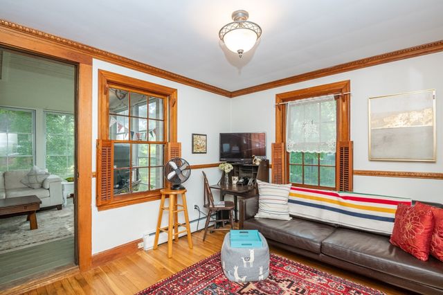 67 Cross St, Rowley, MA 01969