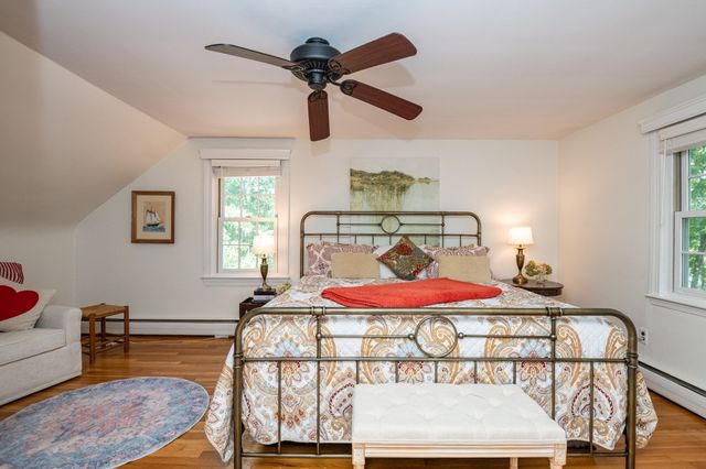67 Cross St, Rowley, MA 01969