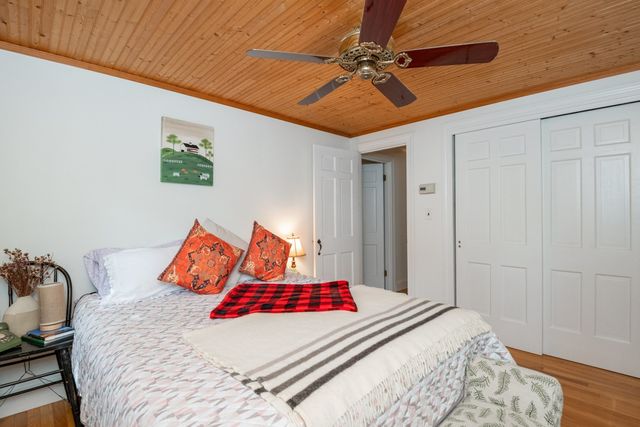 67 Cross St, Rowley, MA 01969