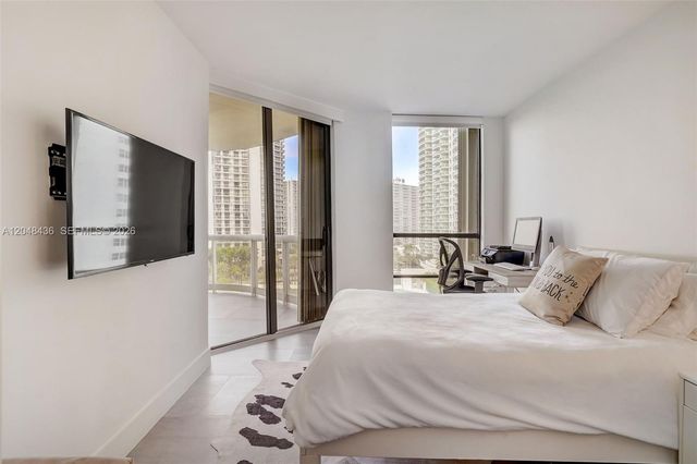 20191 E Country Club Drive 802, Aventura, FL 33180