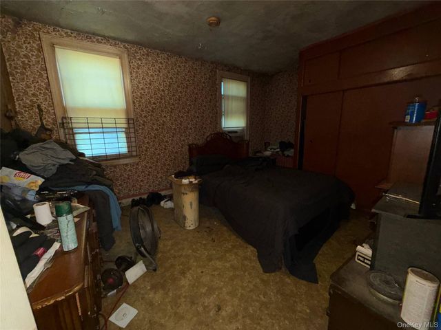 827 Pine Street, Brooklyn, NY 11208
