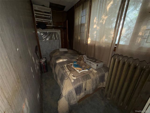 827 Pine Street, Brooklyn, NY 11208