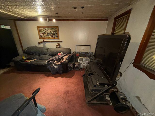 827 Pine Street, Brooklyn, NY 11208