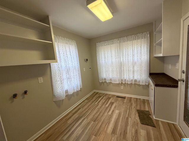 300 JOAN AVENUE, Birmingham, AL 35215