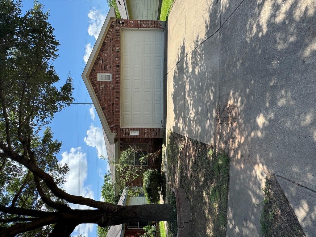 7201 Cayenne LN, Austin, TX 78741