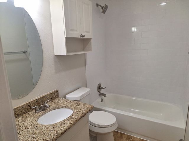 209 Heather Drive, Garland, TX 75042