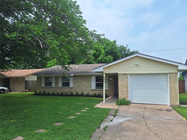 209 Heather Drive, Garland, TX 75042