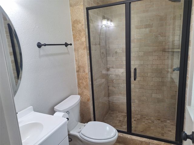 209 Heather Drive, Garland, TX 75042