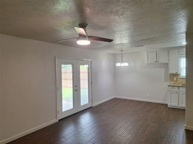209 Heather Drive, Garland, TX 75042