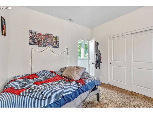2278 Se 171ST Ave, Portland, OR 97233